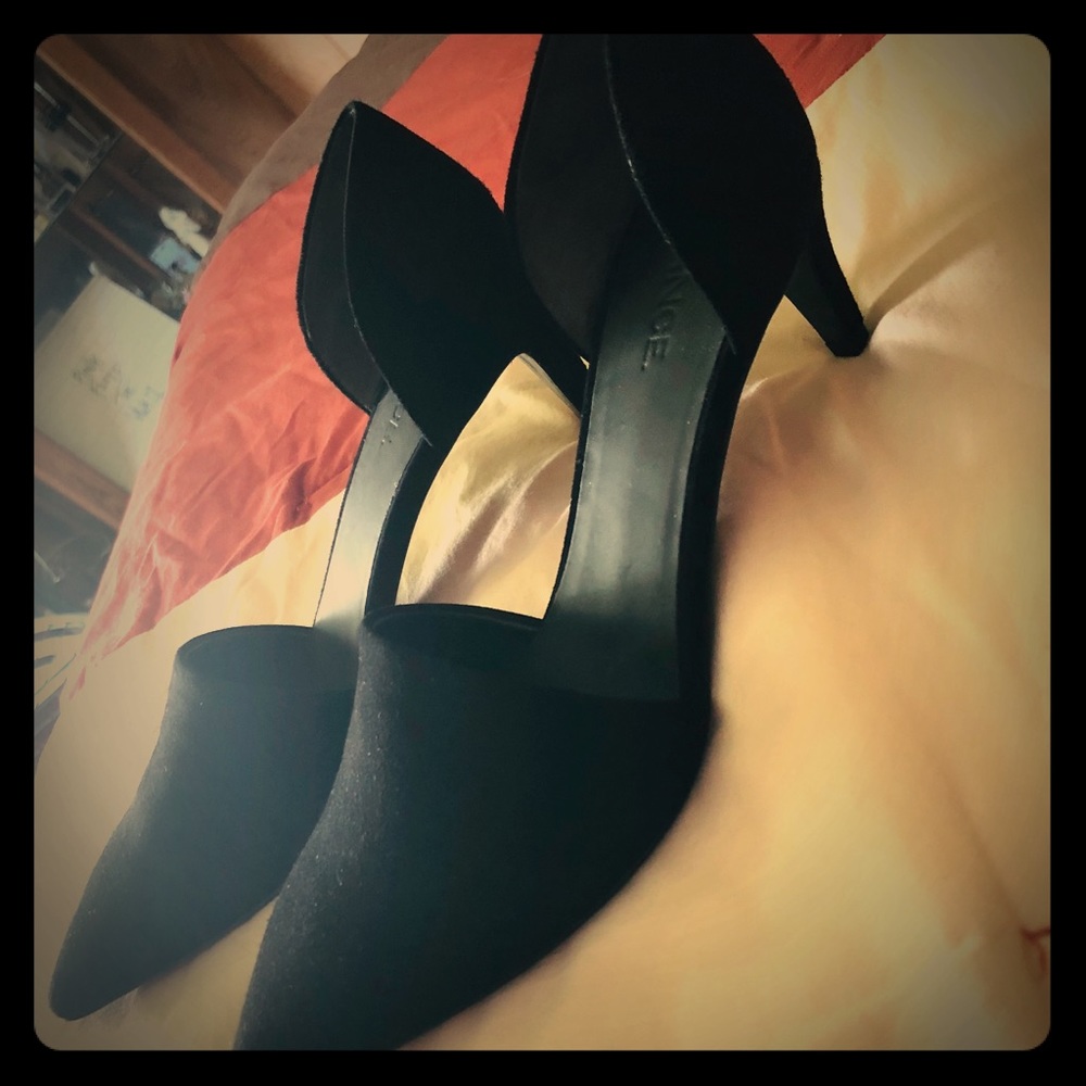 Vince pointed dress shoe